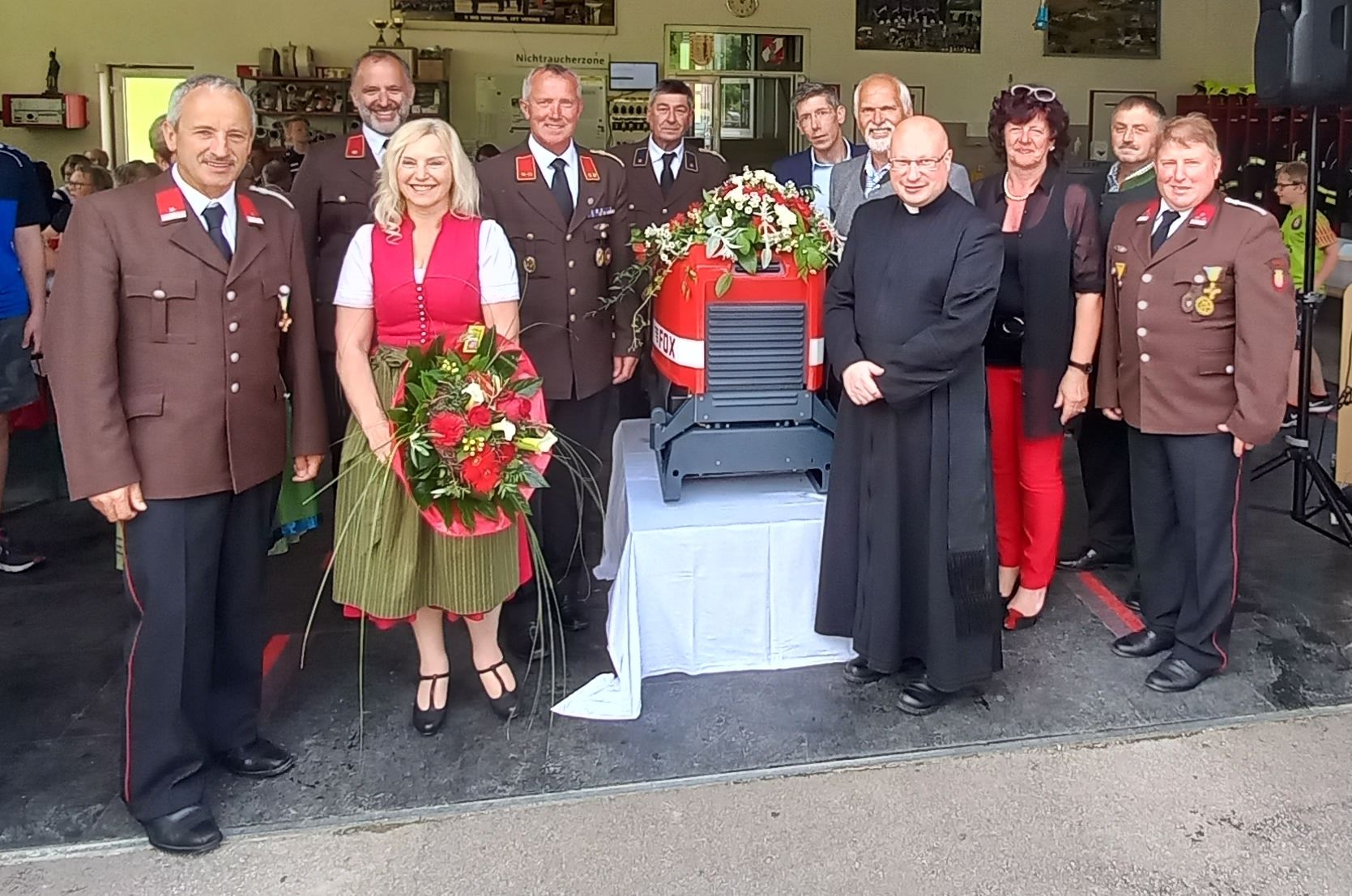 Tag der offenen Tür mit Segnung der neuen Tragkraftspritze